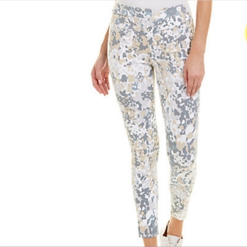 SPANX Jeanish Leggings White Camo Floral Jeggings S